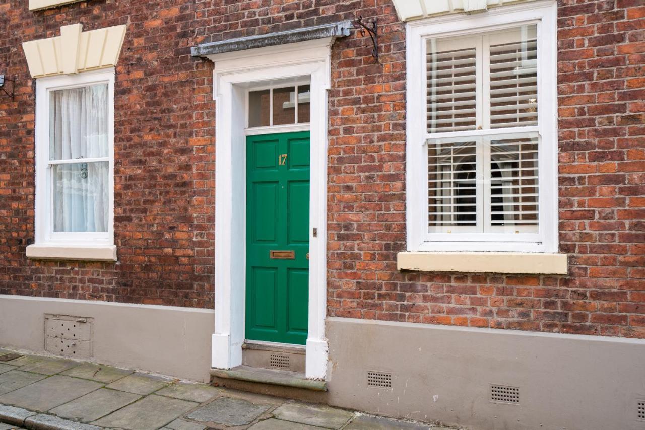 18Th Century Townhouse In Chester City Centre Βίλα Εξωτερικό φωτογραφία